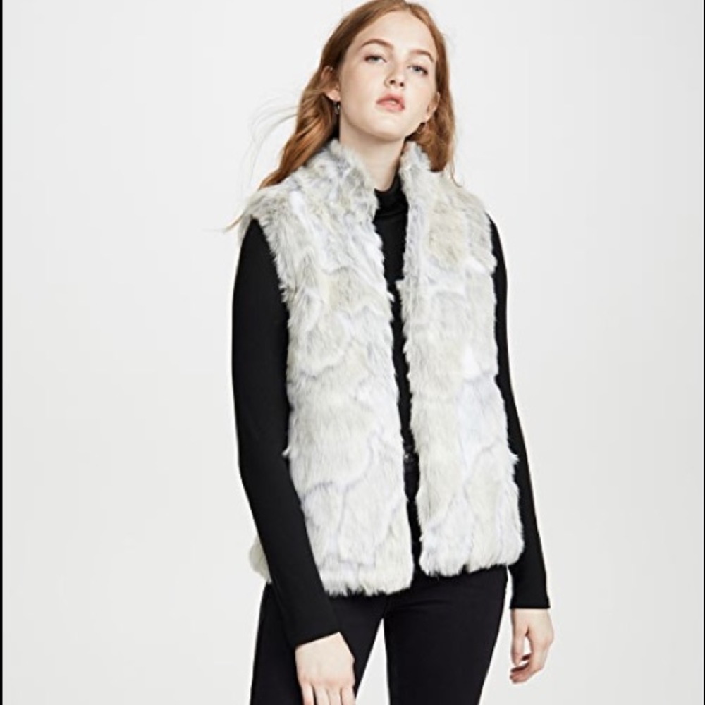 🐻BB DAKOTA-Jack By BB Dakota In A Furry Faux Fur Vest🌪